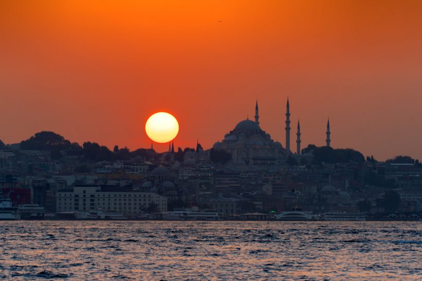 sunset-in-istanbul-turkey