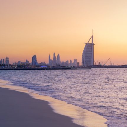 Iconic Arabia from Dubai - 7 Nights